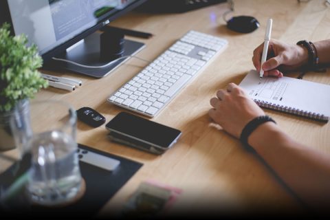 2025 年網(wǎng)站建設(shè)新趨勢(shì)預(yù)測(cè)